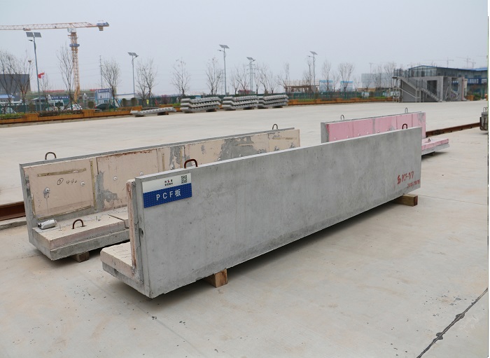 �A(y��)��PCF��